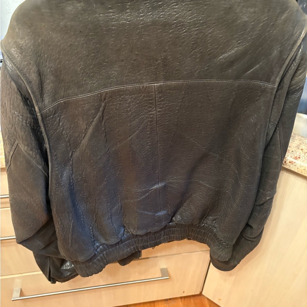Men's Black Leather Bomber Jacket - Picture 4 of 5